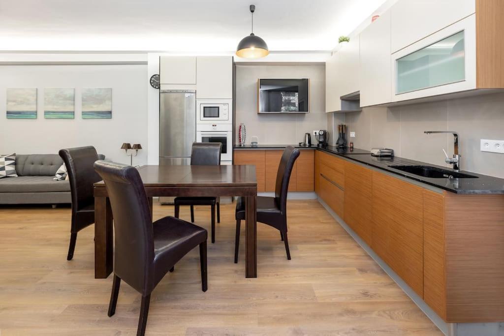 Ferienwohnung Precioso Piso Con Terraza En Centro De Granada Exterior foto